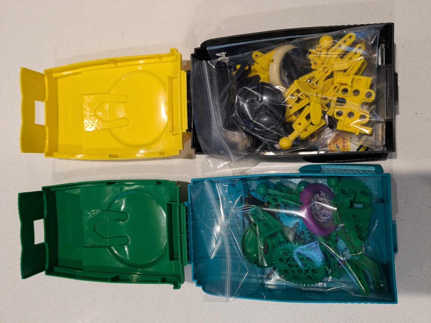 LEGO Technic: Slizer Bundle x 8 (8501) - Complete - alternate view