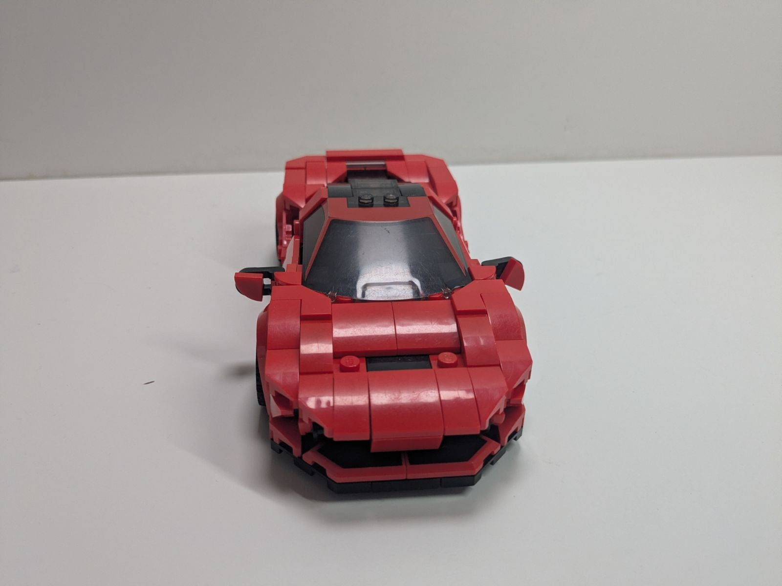 LEGO Speed Champions: Ferrari F8 Tributo (76895) - Complete - set details