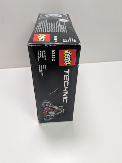 LEGO Technic: Technic Motorcycle 42132 Model Building Kit; Give Kids a Treat with This Motorcycle Model; 2-in-1 Toy for Kids Aged 7+ (163 Pieces) (42132) - New Sealed