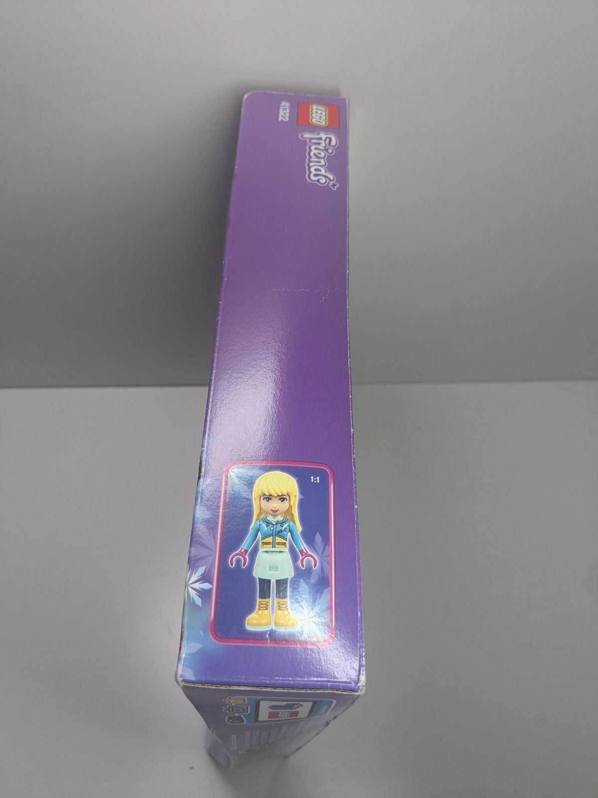 LEGO Friends: Snow Resort Ice Rink (41322) - New Sealed - alternate view