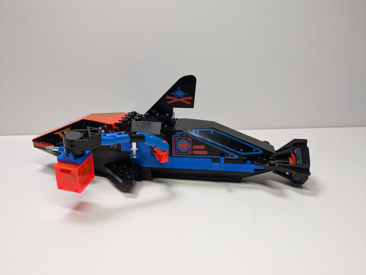 LEGO Aquazone: Deep Sea Predator (6155) - Complete - side view