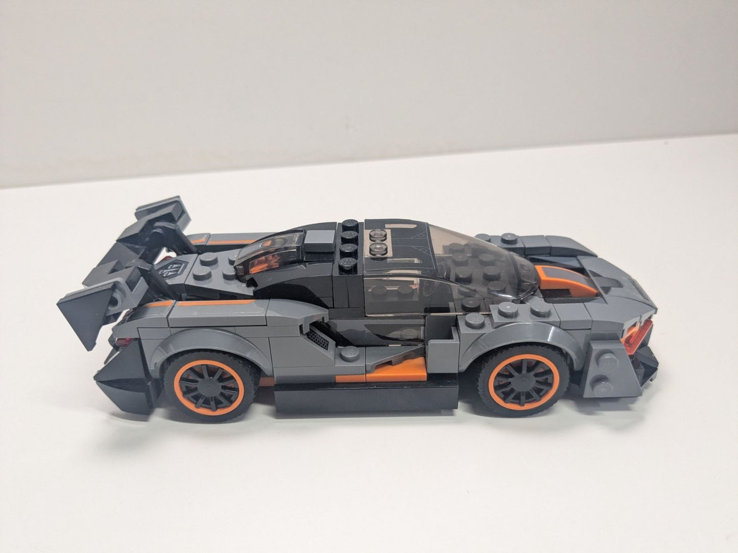 LEGO Speed Champions: McLaren Senna (75892) - Complete - built set