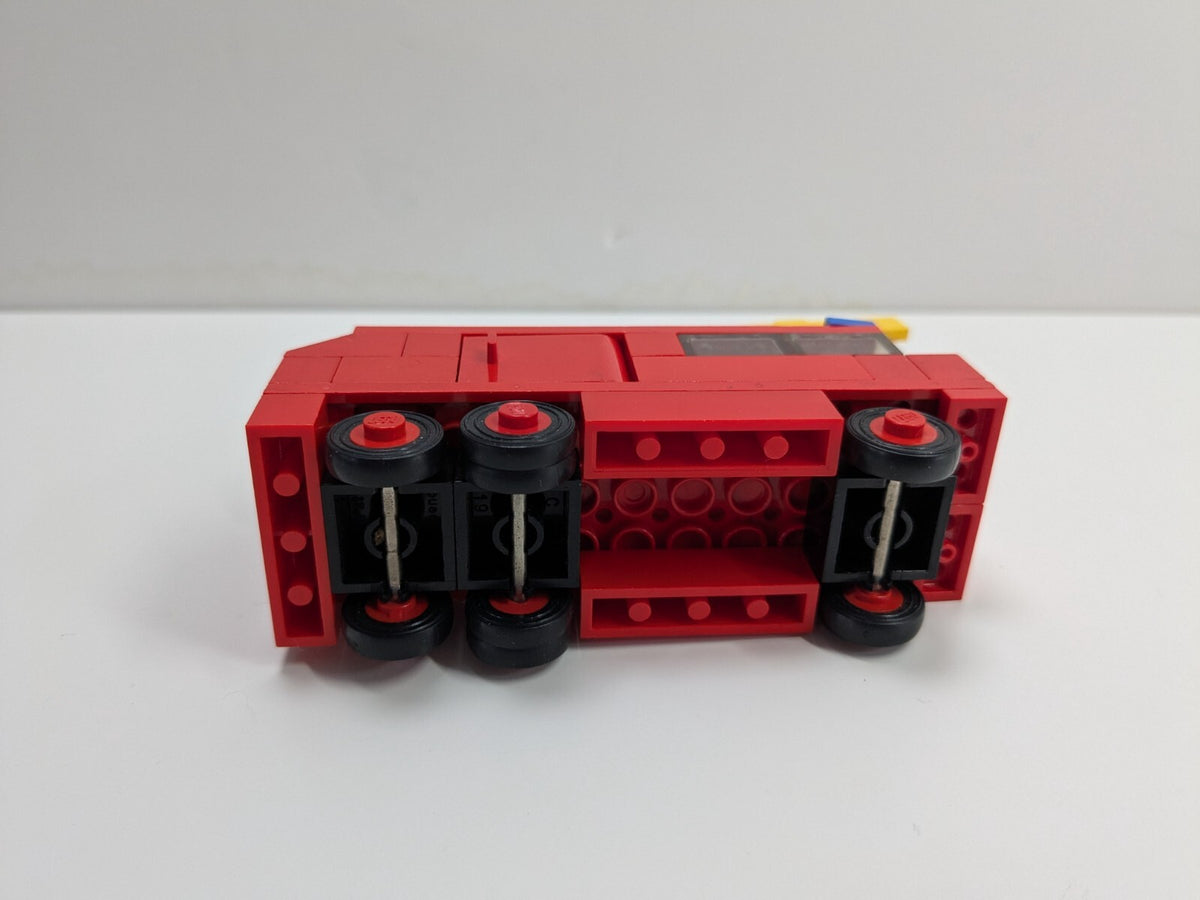 LEGO Town: Fire Truck (620) - Complete - rear view