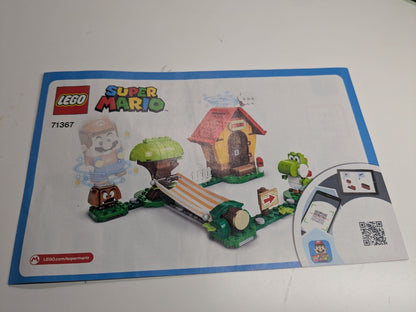 LEGO Super Mario: Mario's House & Yoshi Expansion Set (71367) - Complete - play features