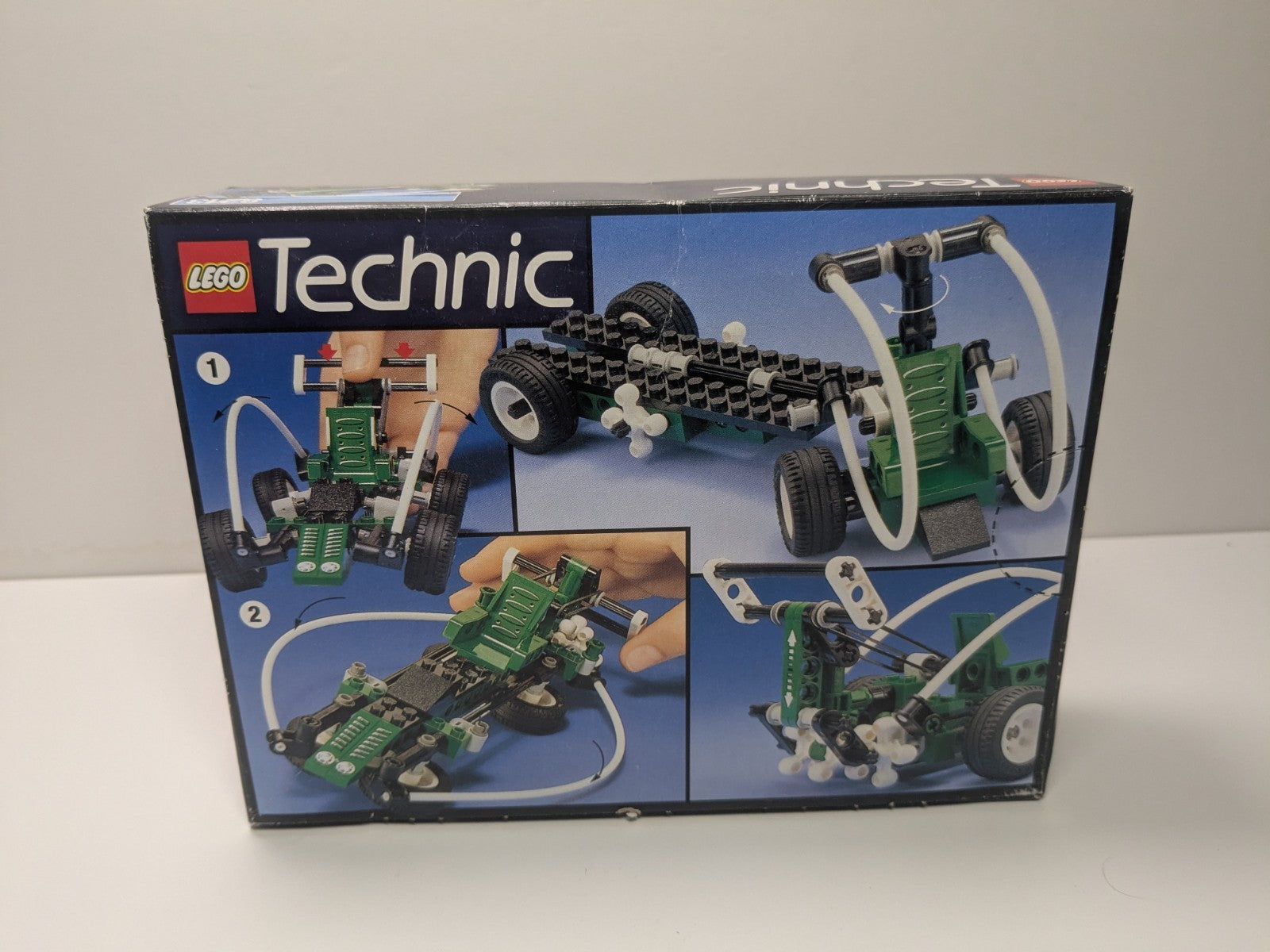 LEGO Technic: Spy Runner (8213) - New Sealed - minifigures