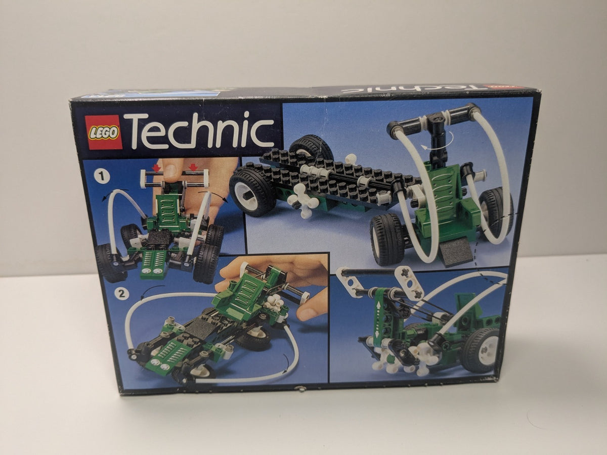 LEGO Technic: Spy Runner (8213) - New Sealed - minifigures
