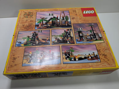 LEGO Pirates: Forbidden Island (6270) - Complete