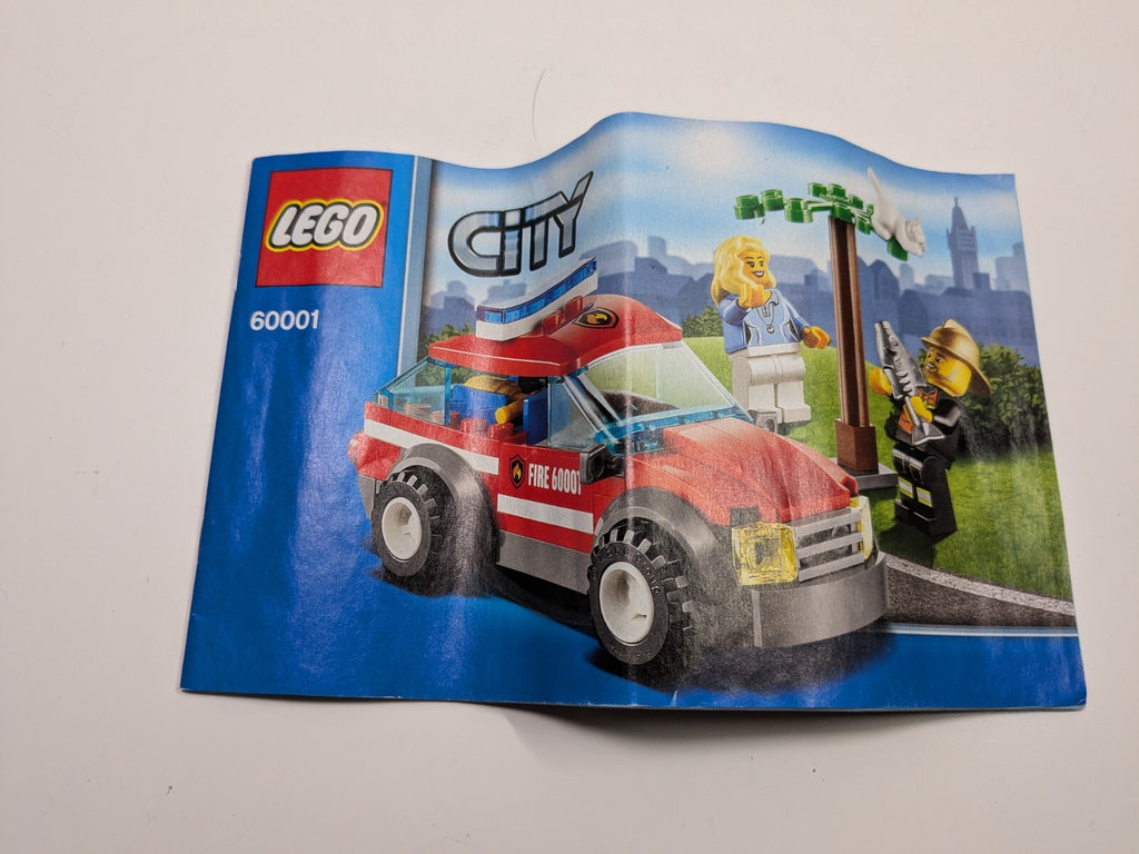 LEGO City: Fire Chief Car (60001) - Complete - contents
