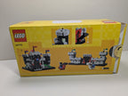 LEGO Promotional: Promotional Mini Knight's Castle - 40775 (40775) - Complete - contents