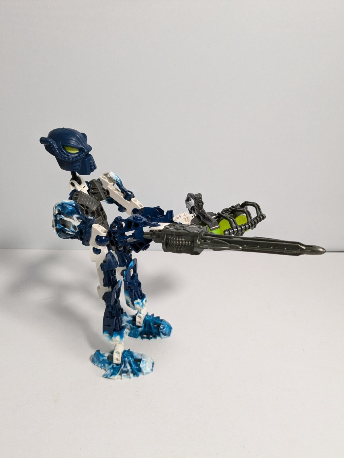 LEGO Bionicle: Toa Hahli (8728) - Complete - built set