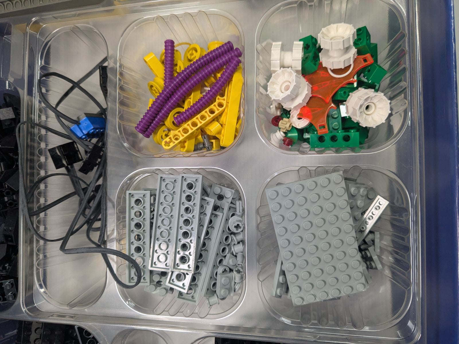 LEGO Mindstorms: Robotics Invention System (9719) - Complete - set details