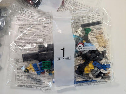 LEGO City: High-speed Chase (60138) - New Sealed - built set