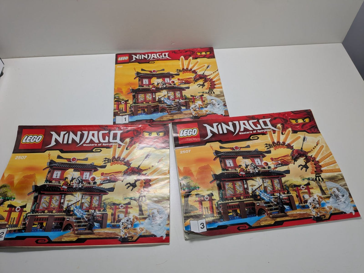 LEGO Ninjago: Fire Temple (2507) - Complete - contents
