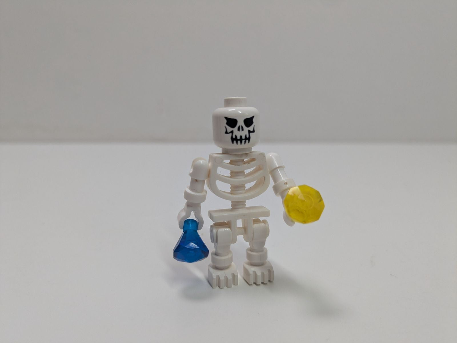 LEGO Adventurers: Secret of the Tomb (7409) - Complete - set details