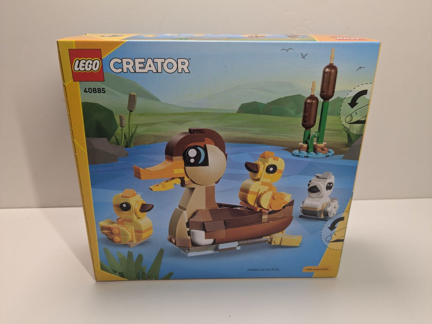 LEGO Creator: Duck Family (40885) - New Sealed - box front