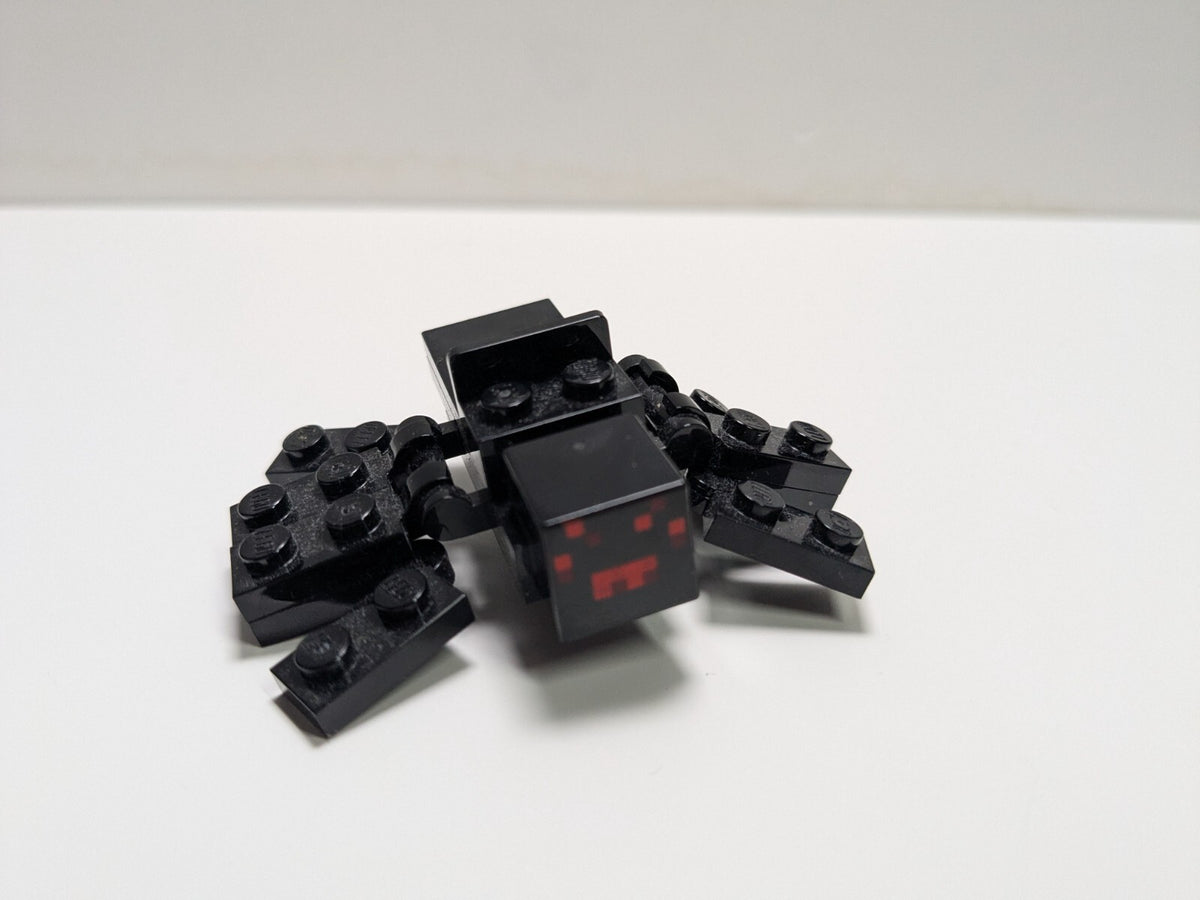 LEGO Minecraft: The Mushroom House (21179) - Complete - minifigures