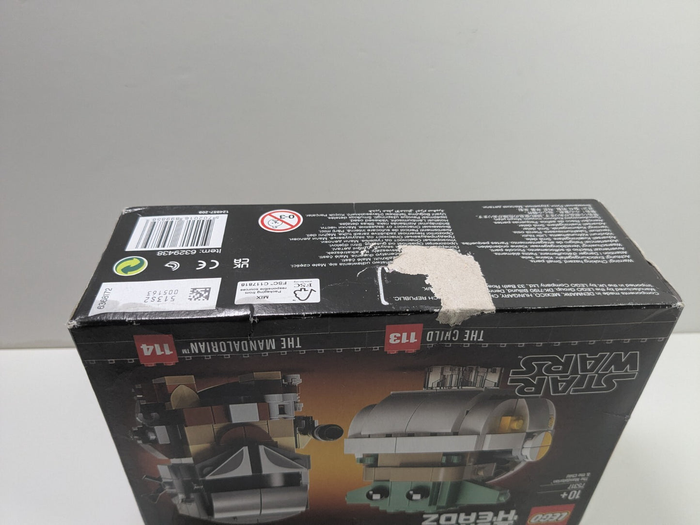 LEGO Brickheadz: The Mandalorian & The Child (75317) - New Sealed - play features