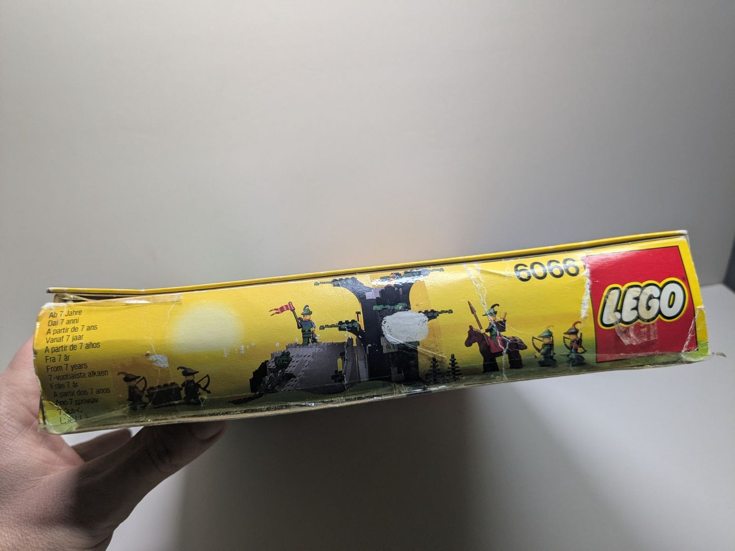 LEGO Castle: Camouflaged Outpost (6066) - Almost Complete