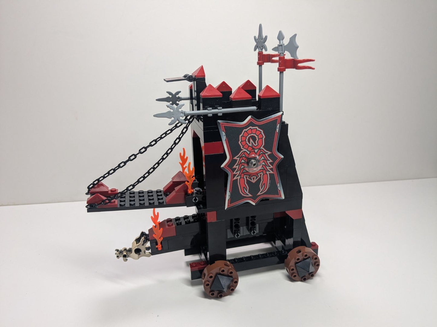 LEGO Castle: Vladek's Siege Engine (8800) - Complete - set details