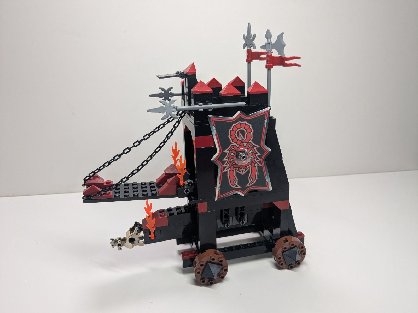 LEGO Castle: Vladek's Siege Engine (8800) - Complete - set details