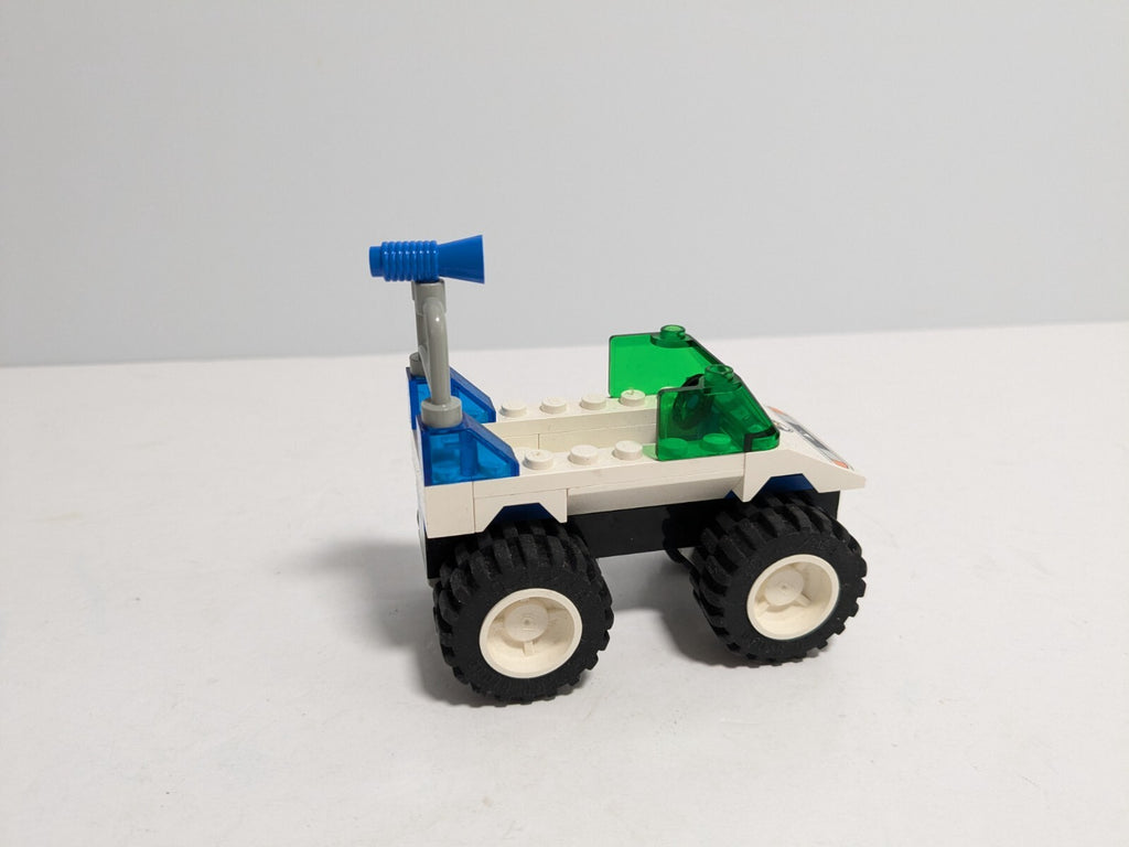 LEGO Town: 4WD Police Patrol (6471) - Complete - alternate view