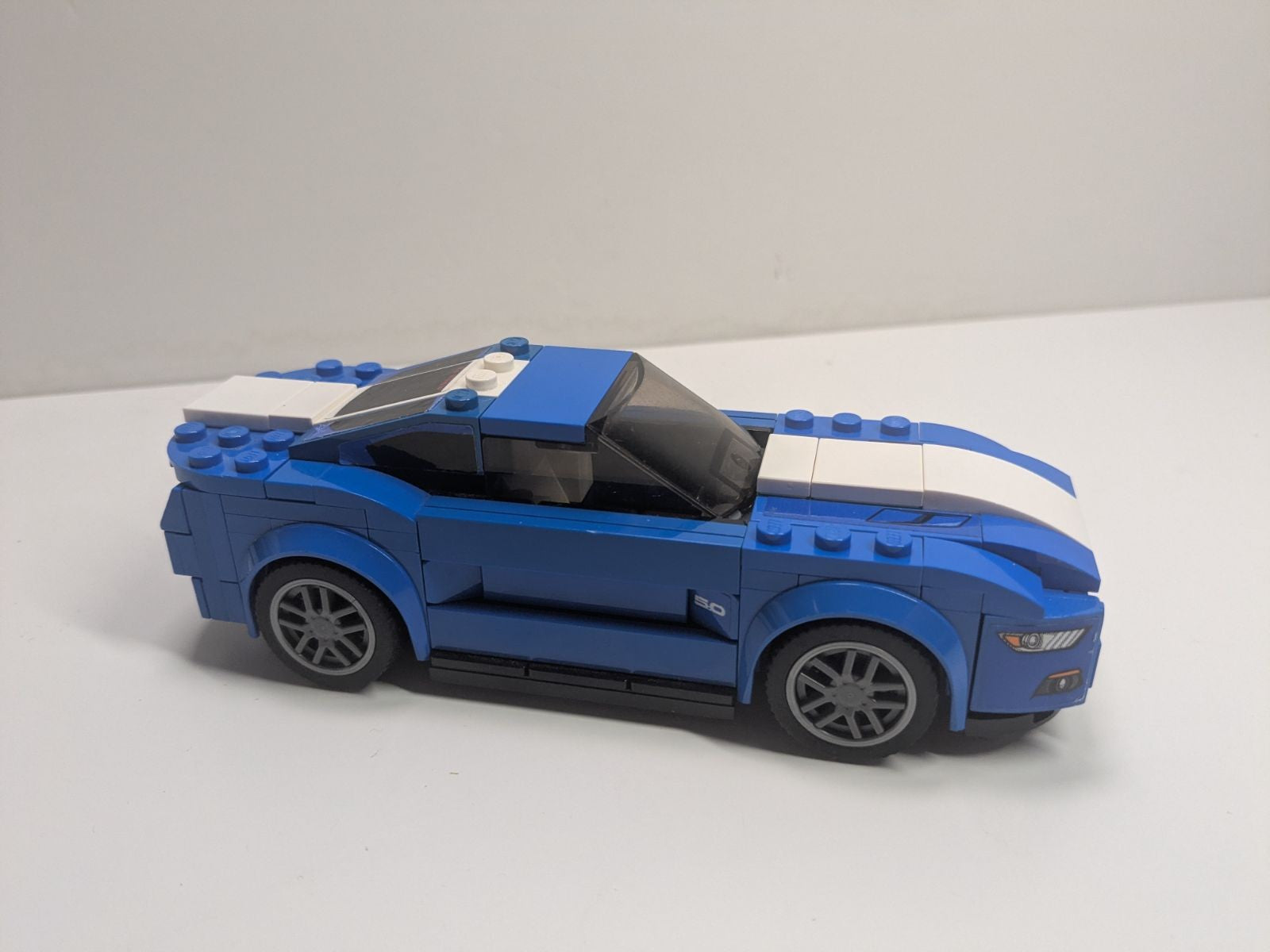 LEGO Speed Champions: Ford Mustang GT (75871) - Complete - close-up