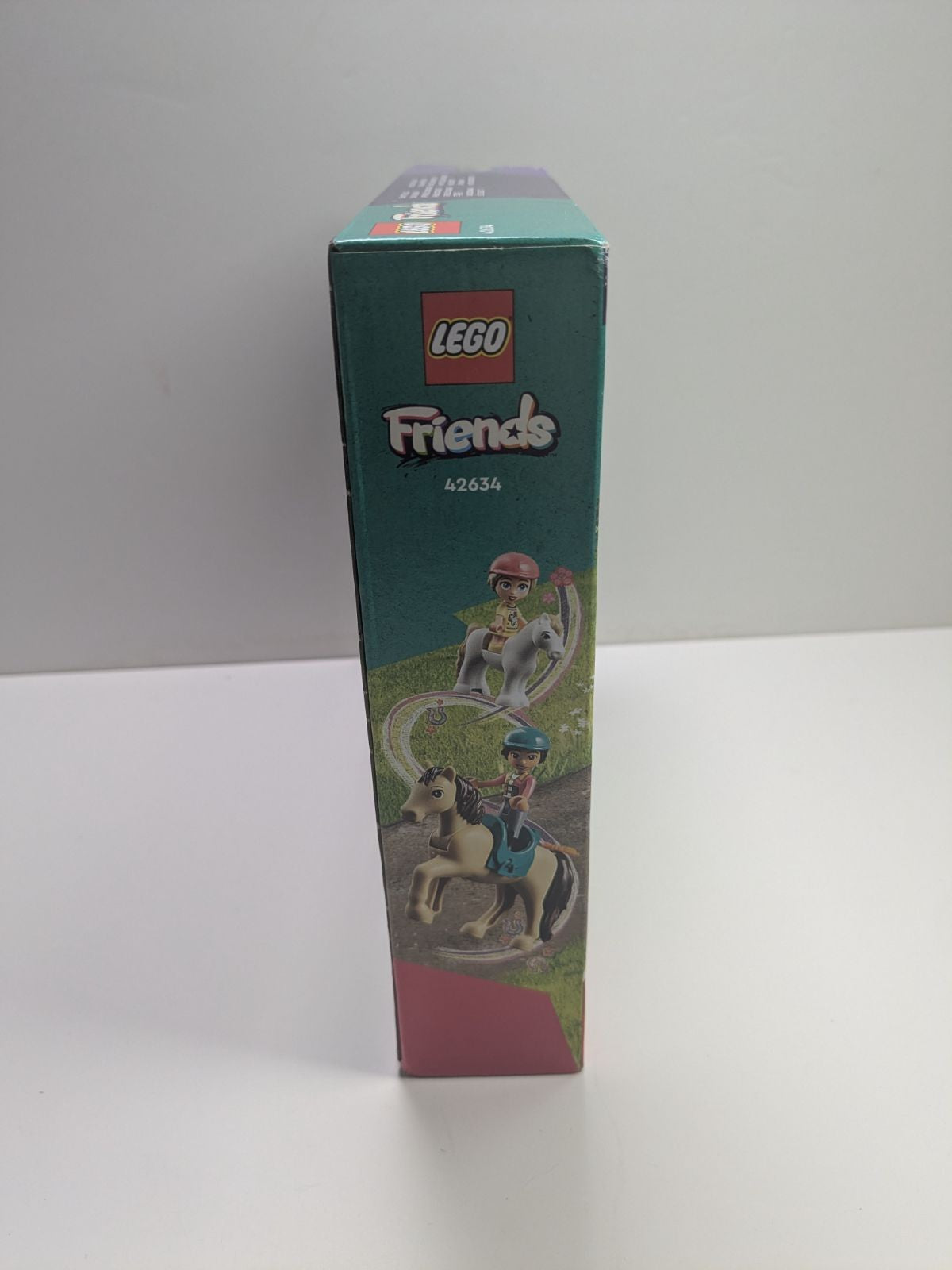 LEGO Friends: Friends Horse and Pony Trailer Toy - incl. Liann & Zoya Mini Dolls, Pony & Horse Animal Figures, a Car Model and Accessories - Creative Gift for 4+ Year Old Girls - 42634 (42634) - New Sealed - built set