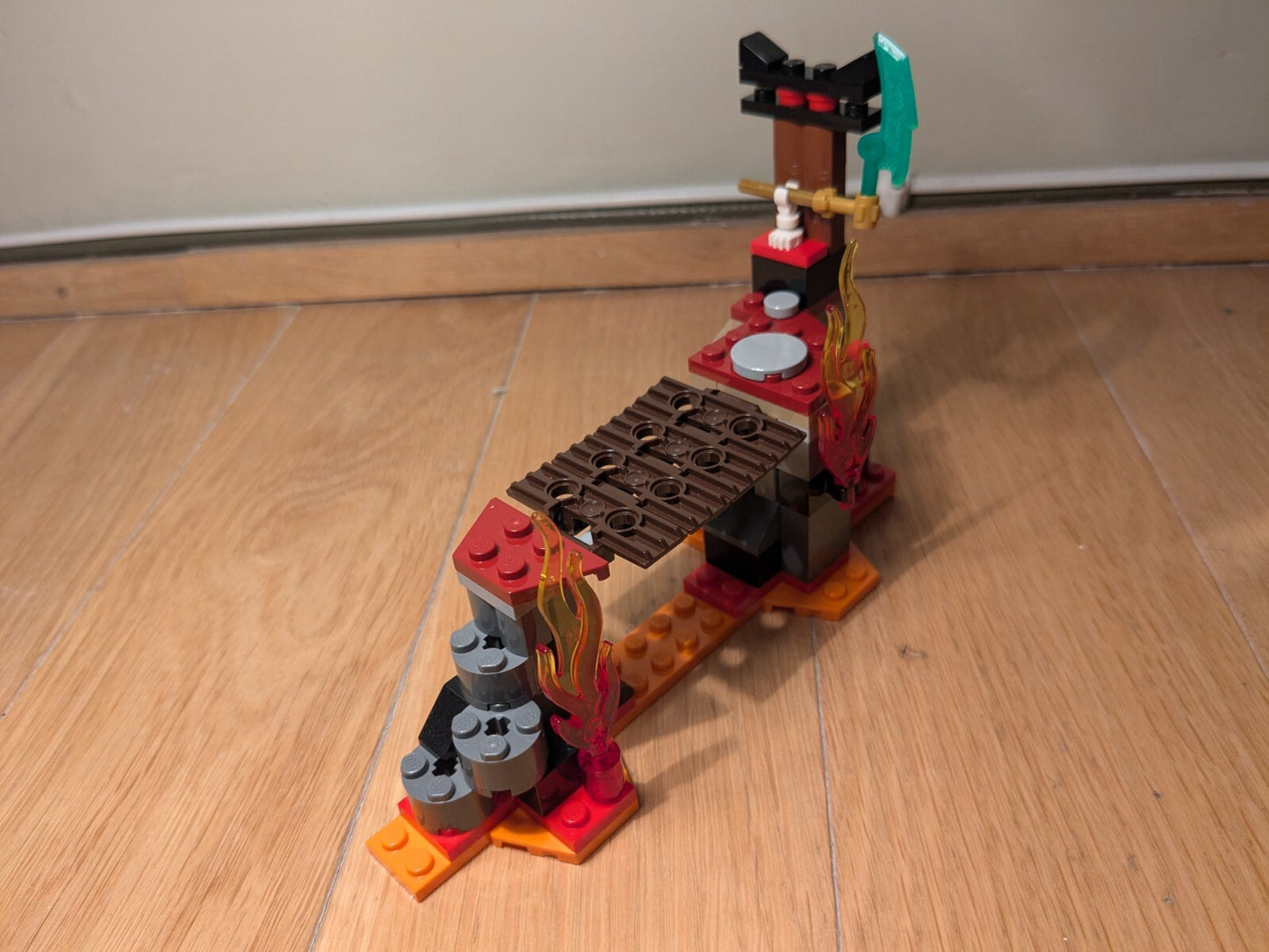 LEGO Ninjago: Lava Falls (70753) - Complete