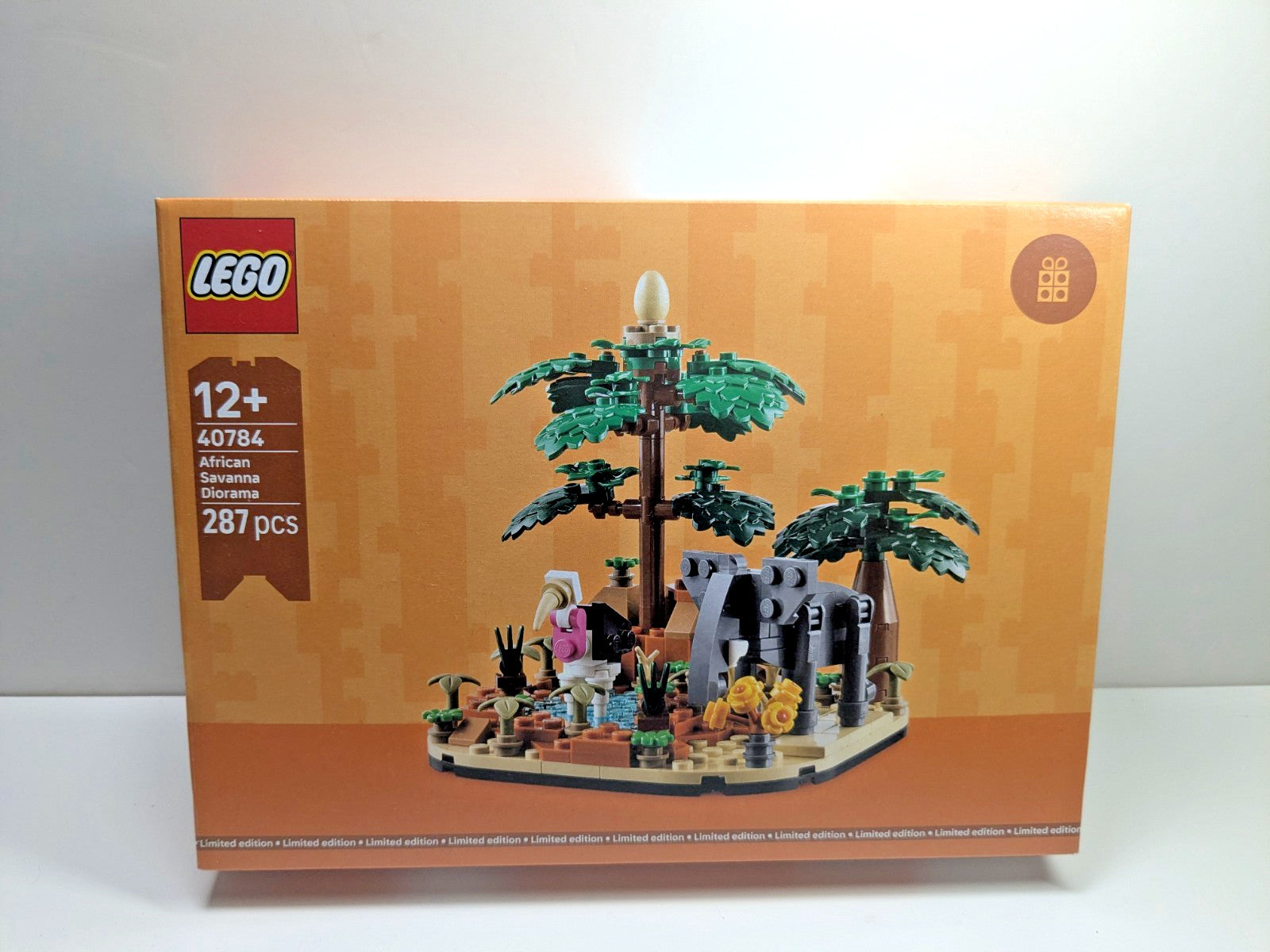 LEGO Promotional: African Diorama (40784) - New Sealed - box front