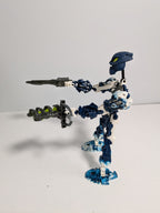 LEGO Bionicle: Toa Hahli (8728) - Complete - close-up
