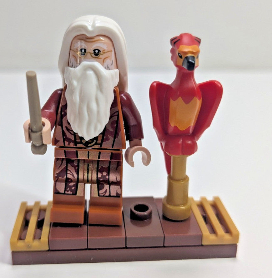 LEGO Harry Potter: Fawkes, Dumbledore's Phoenix (76394) - Complete - rear view