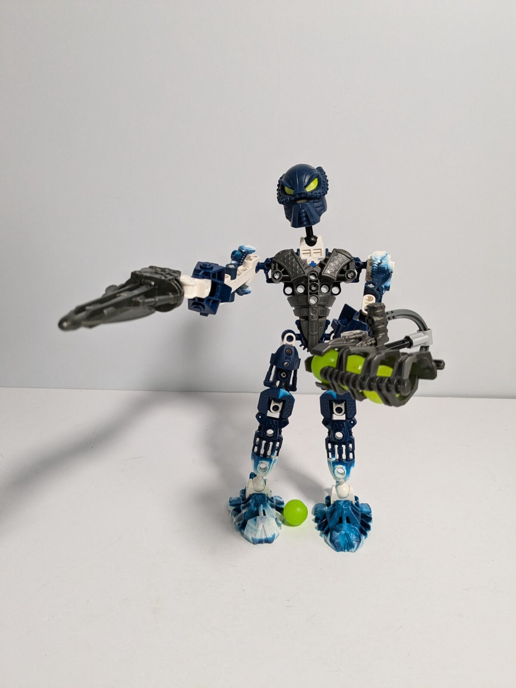 LEGO Bionicle: Toa Hahli (8728) - Complete - box front