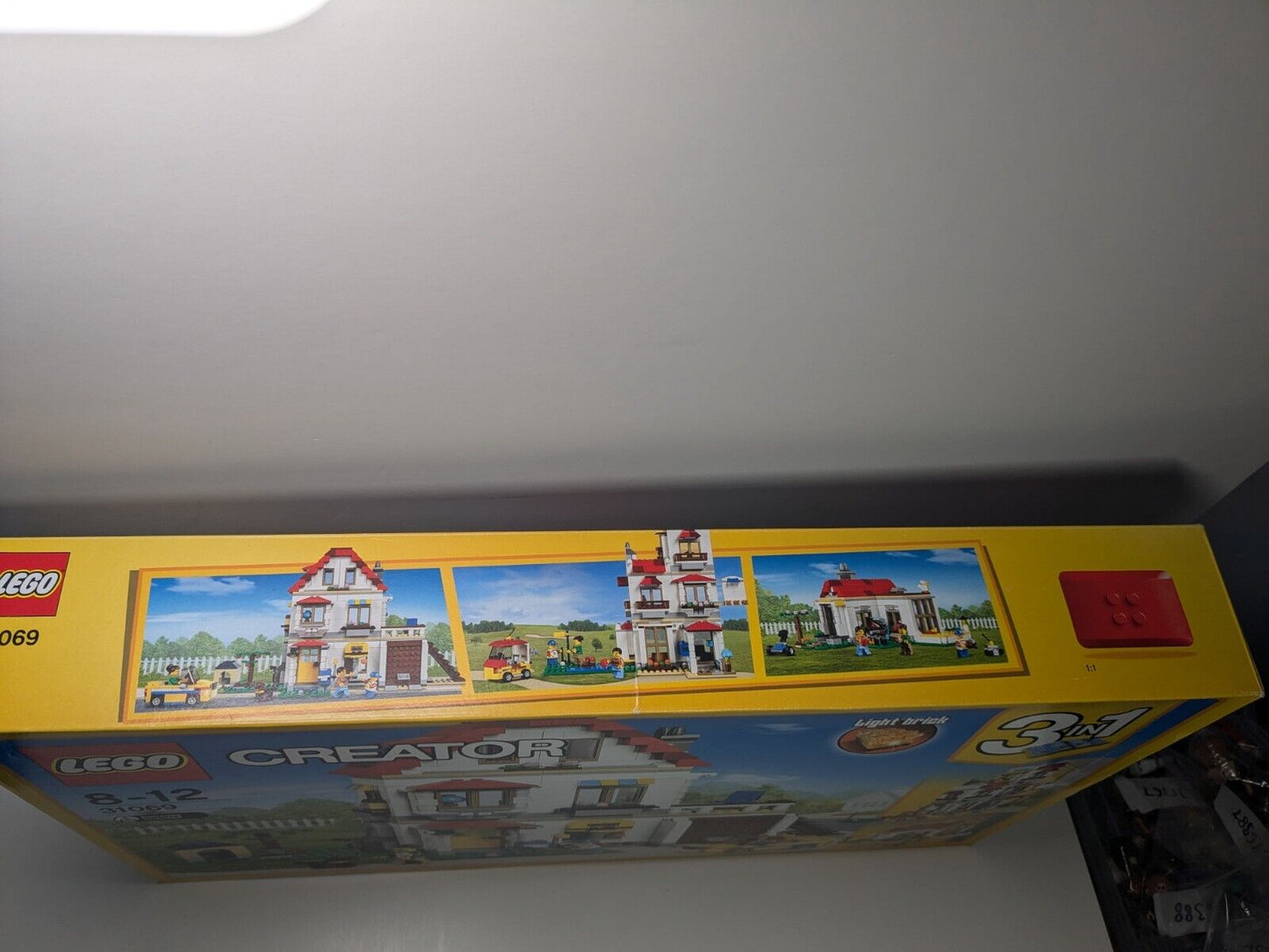 LEGO Creator: Modular Family Villa (31069) - New Sealed