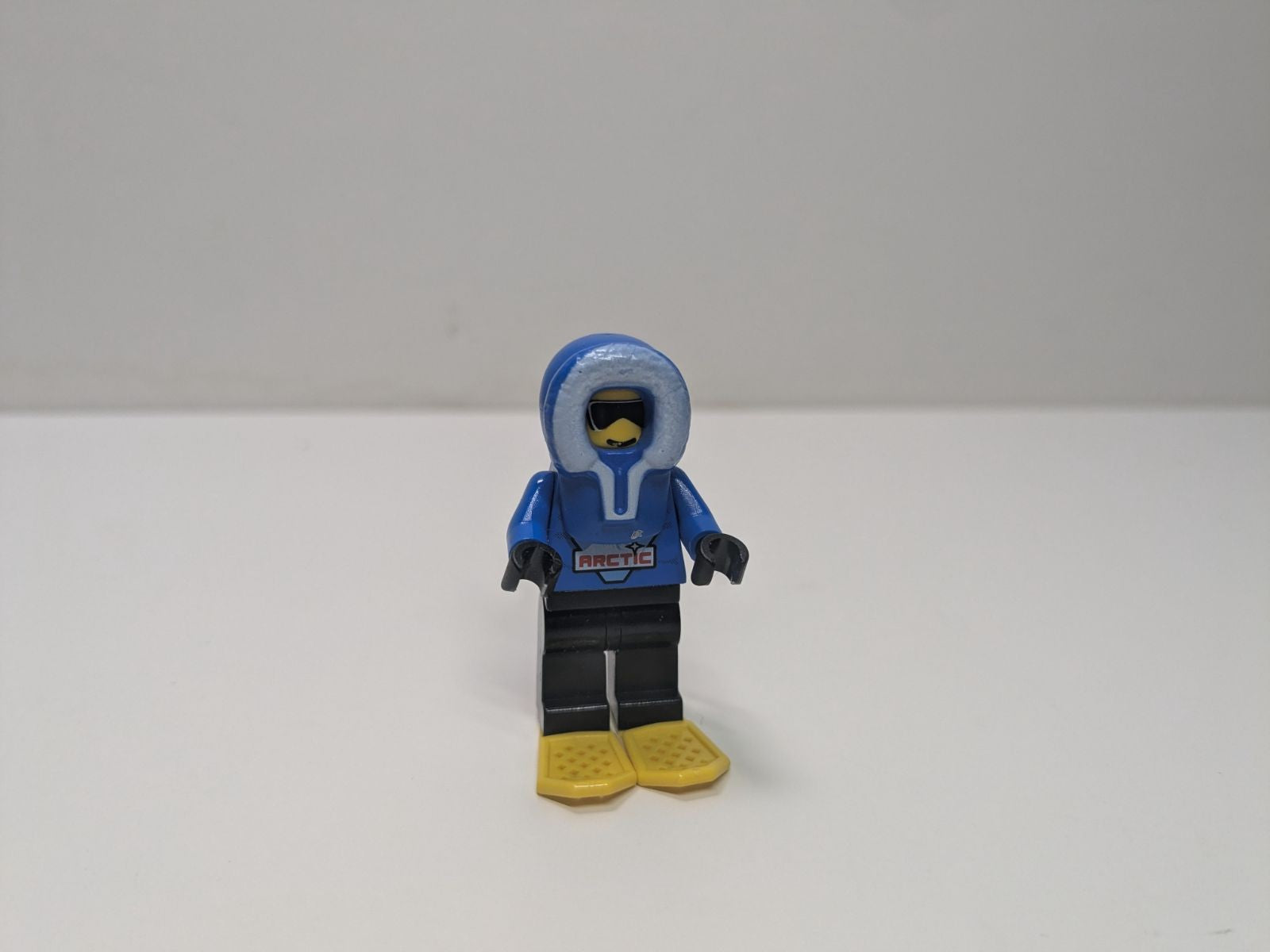 LEGO Town: Arctic Expedition (6573) - Complete - minifigures