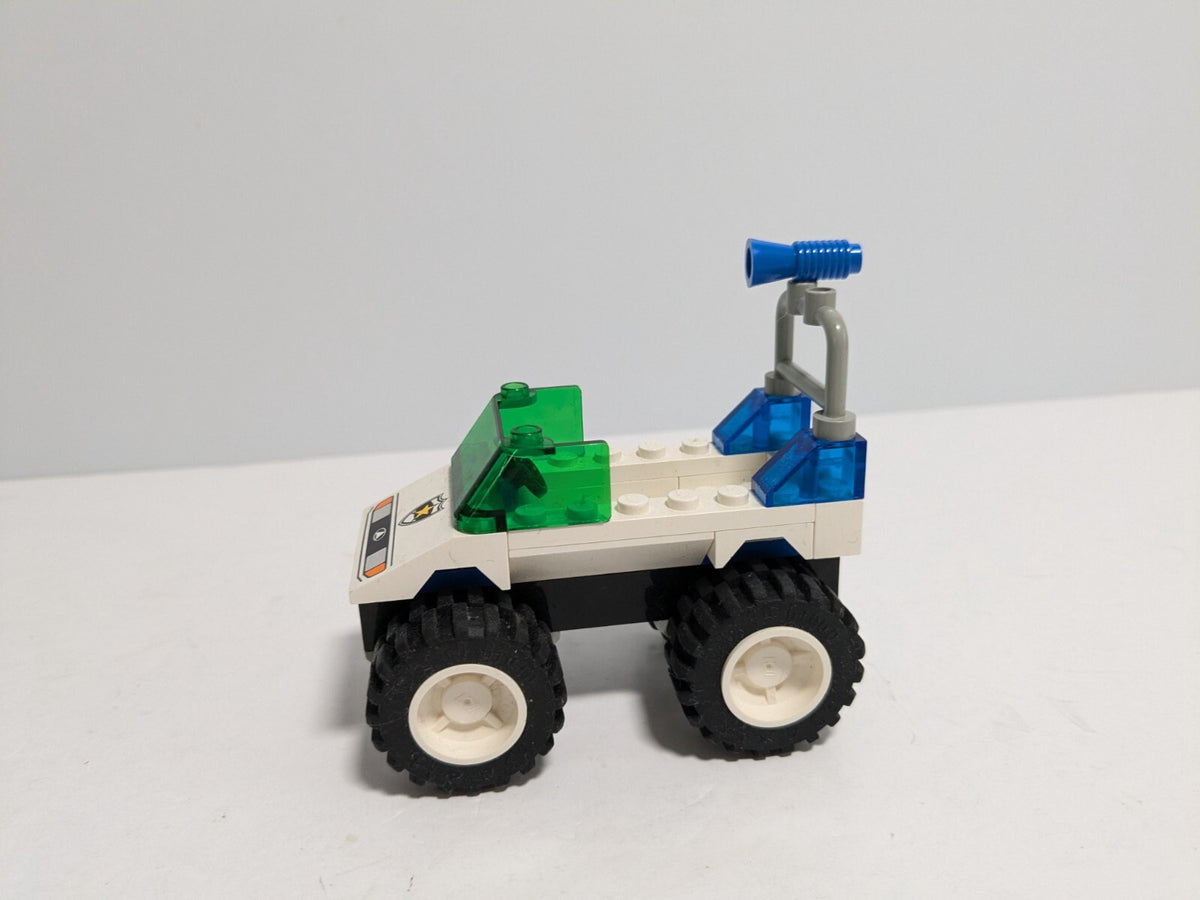 LEGO Town: 4WD Police Patrol (6471) - Complete - minifigures