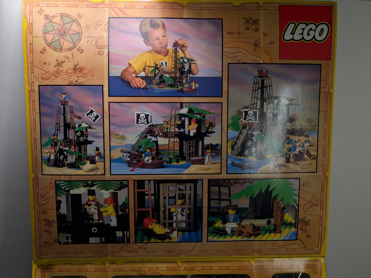 LEGO Pirates: Forbidden Island (6270) - Complete