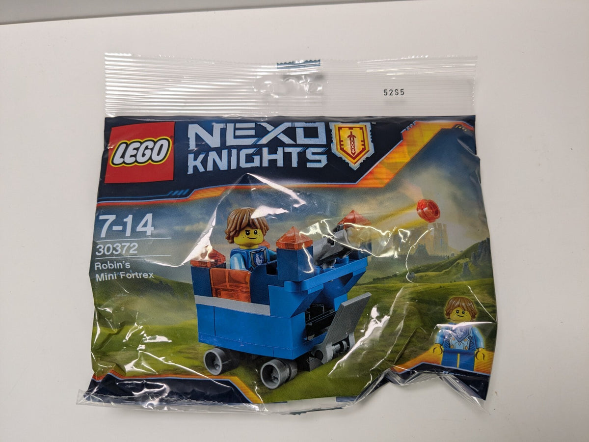 LEGO Nexo Knights: Robin's Mini Fortrex (30372) - New Sealed - built set