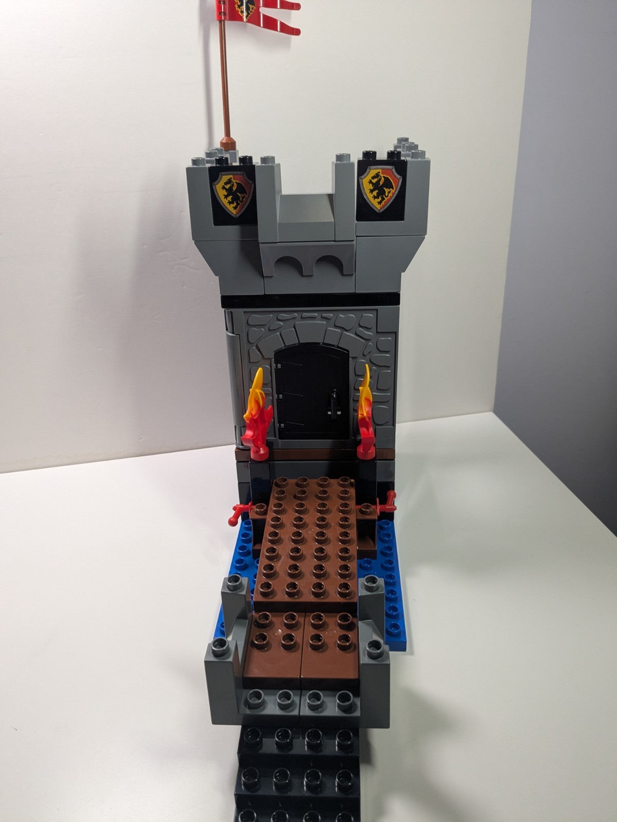 LEGO Duplo: Dragon Tower (4776) - Complete