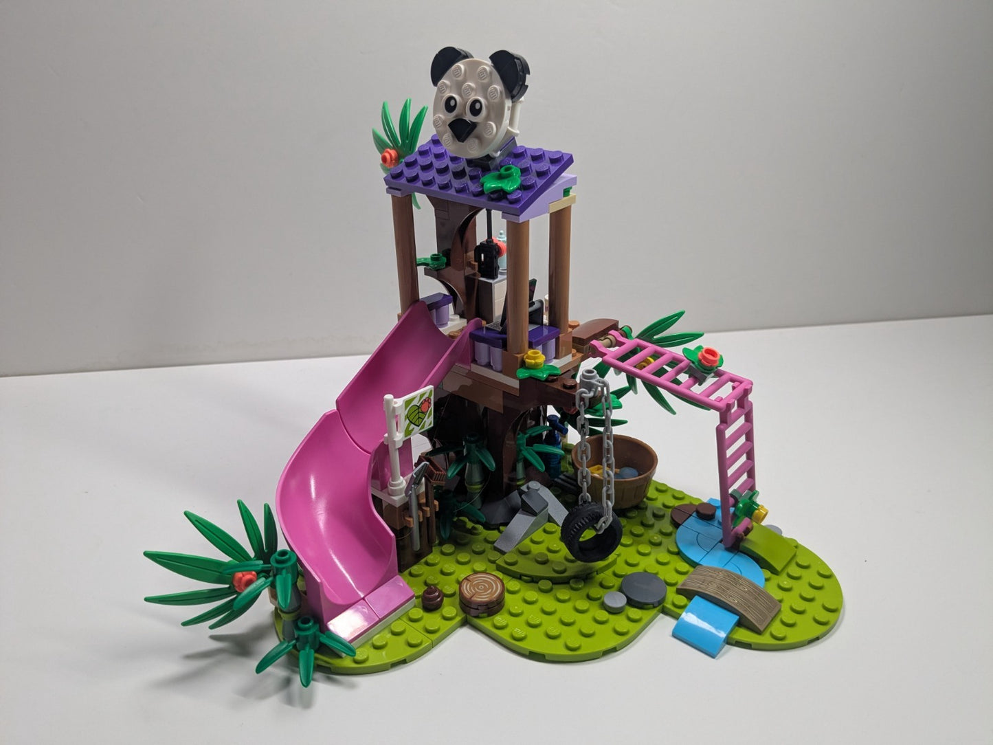 LEGO Friends: Panda Jungle Tree House (41422) - Complete