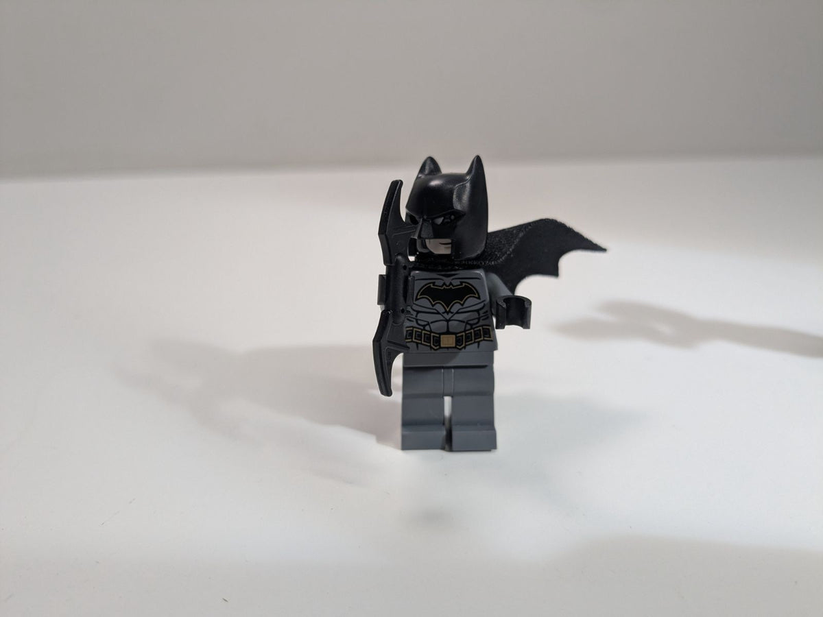 LEGO Super Heroes DC: Batmobile: Pursuit of The Joker (76119) - Complete - minifigures