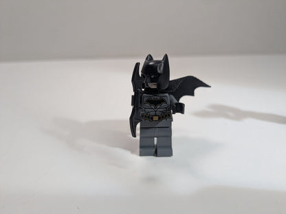 LEGO Super Heroes DC: Batmobile: Pursuit of The Joker (76119) - Complete - minifigures