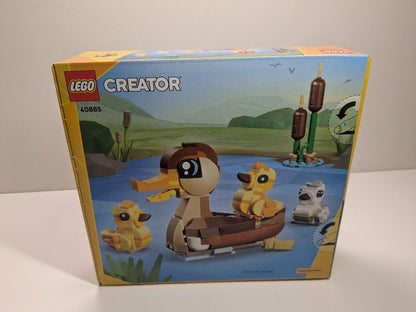 LEGO Creator: Duck Family (40885) - New Sealed - minifigures