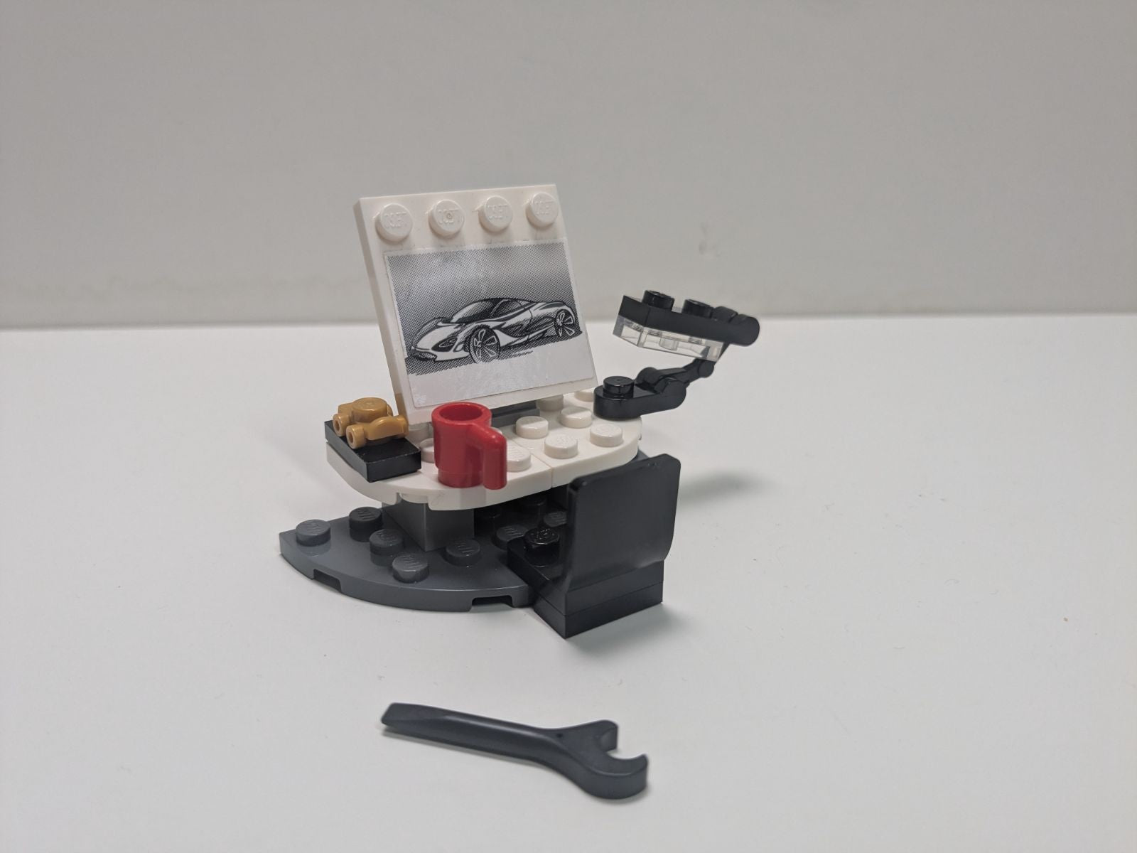 LEGO Speed Champions: McLaren 720S (75880) - Complete - minifigures