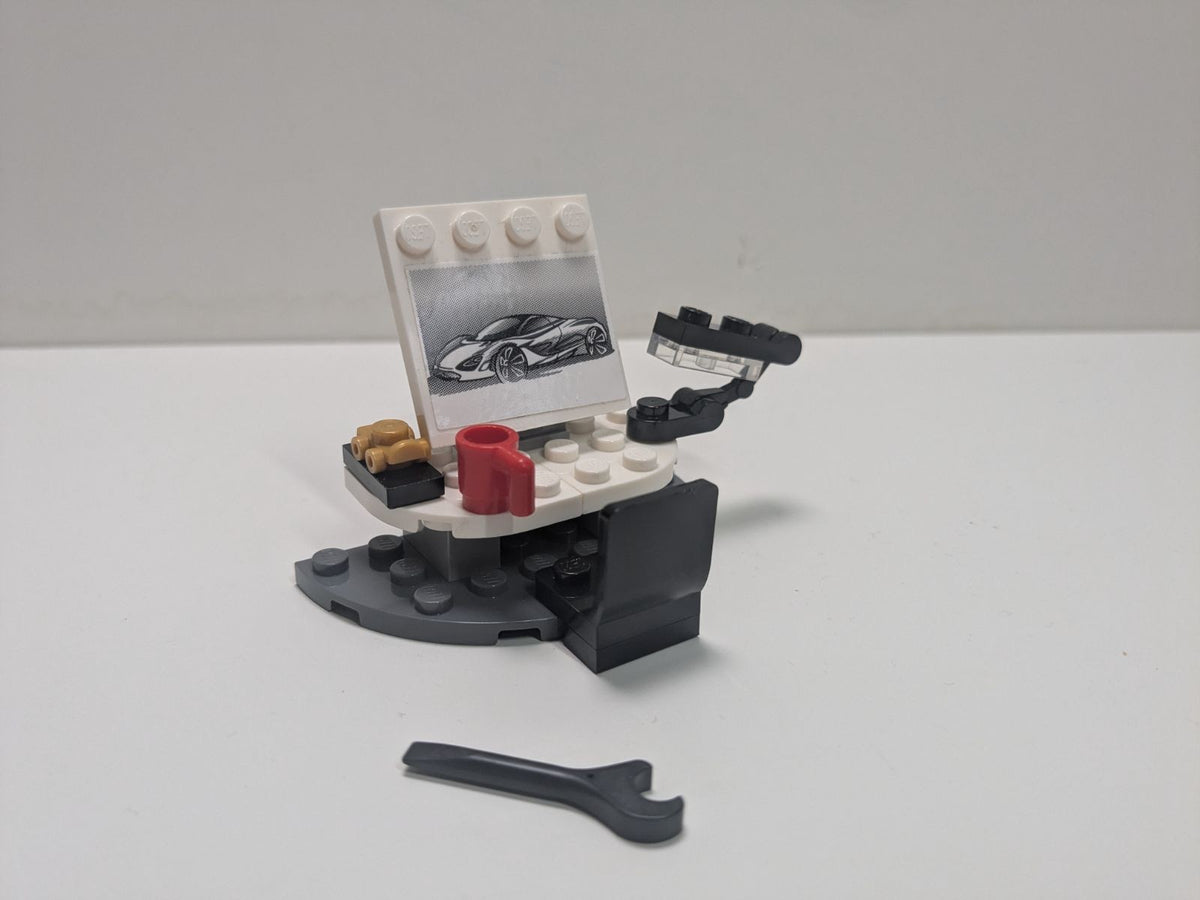LEGO Speed Champions: McLaren 720S (75880) - Complete - minifigures