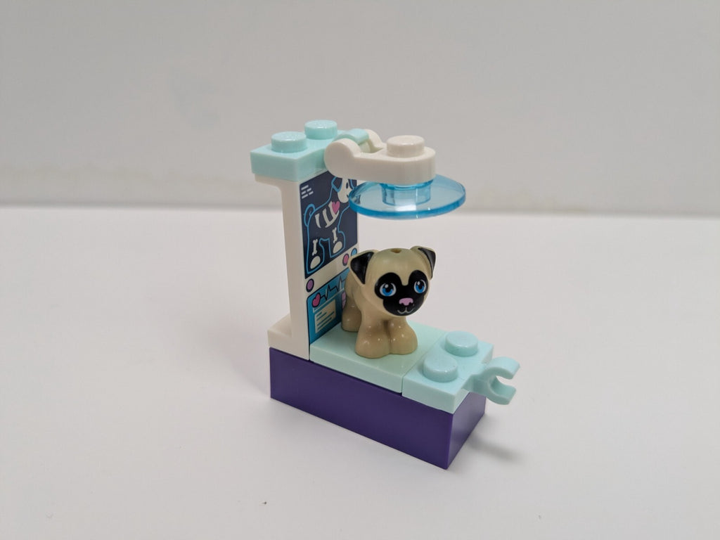 LEGO Friends: Emma's Mobile Veterinary Clinic (41360) - Complete - set details