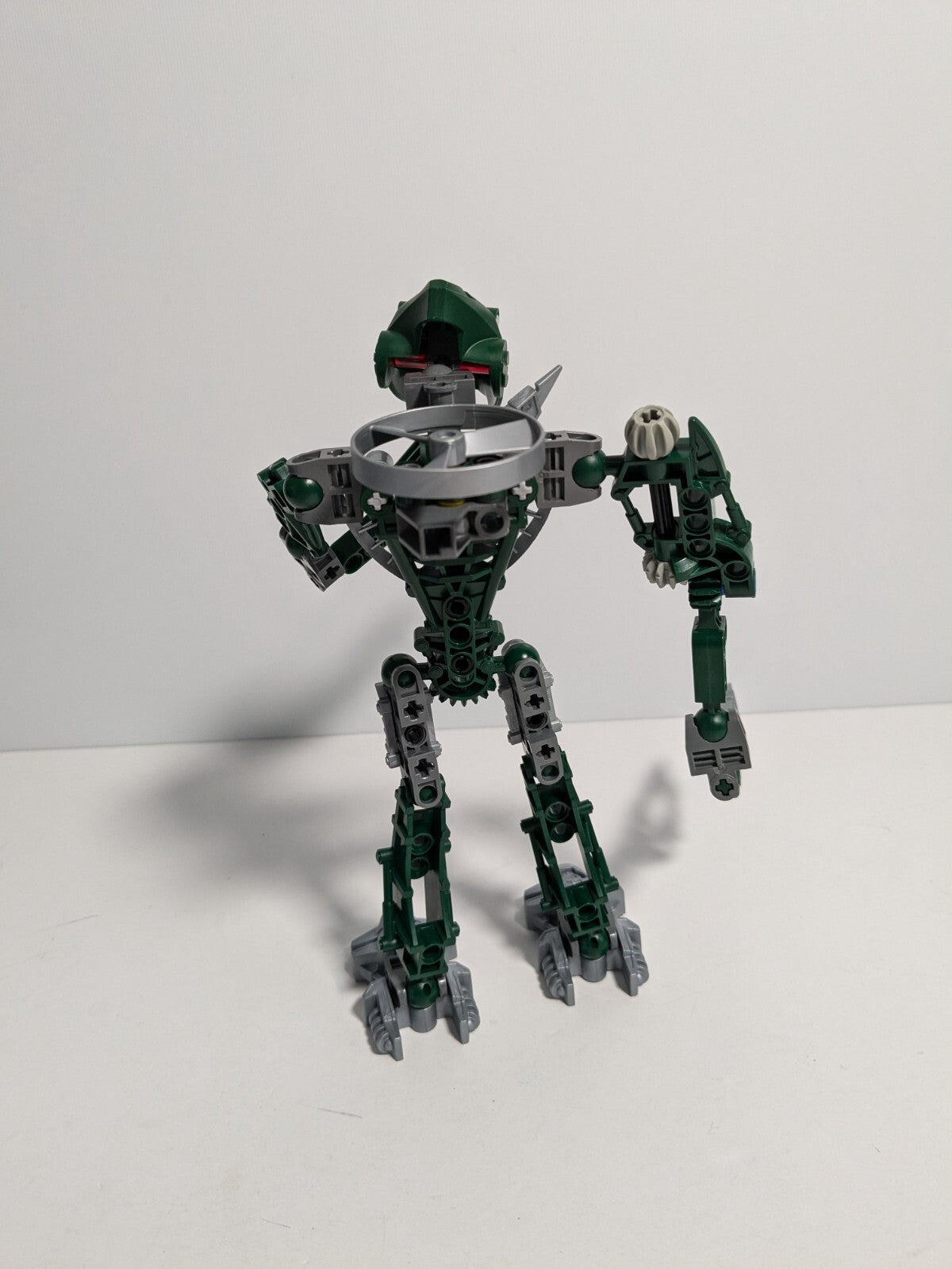 LEGO Bionicle: Toa Hordika Matau (8740) - Complete