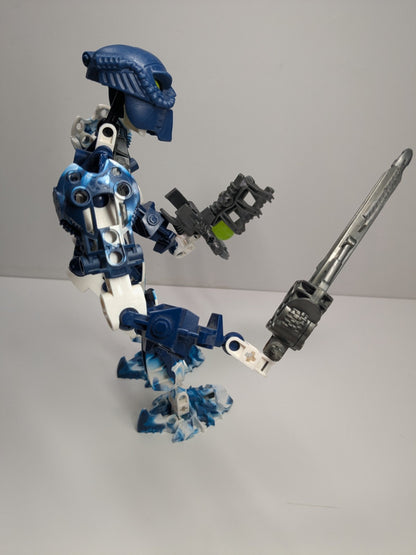 LEGO Bionicle: Toa Hahli (8728) - Complete - alternate view