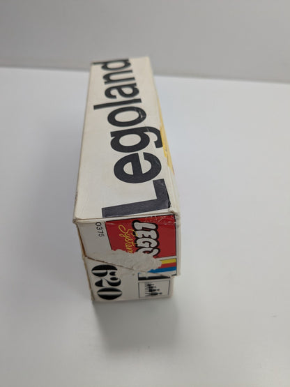 LEGO Town: Fire Truck (620) - Complete - contents