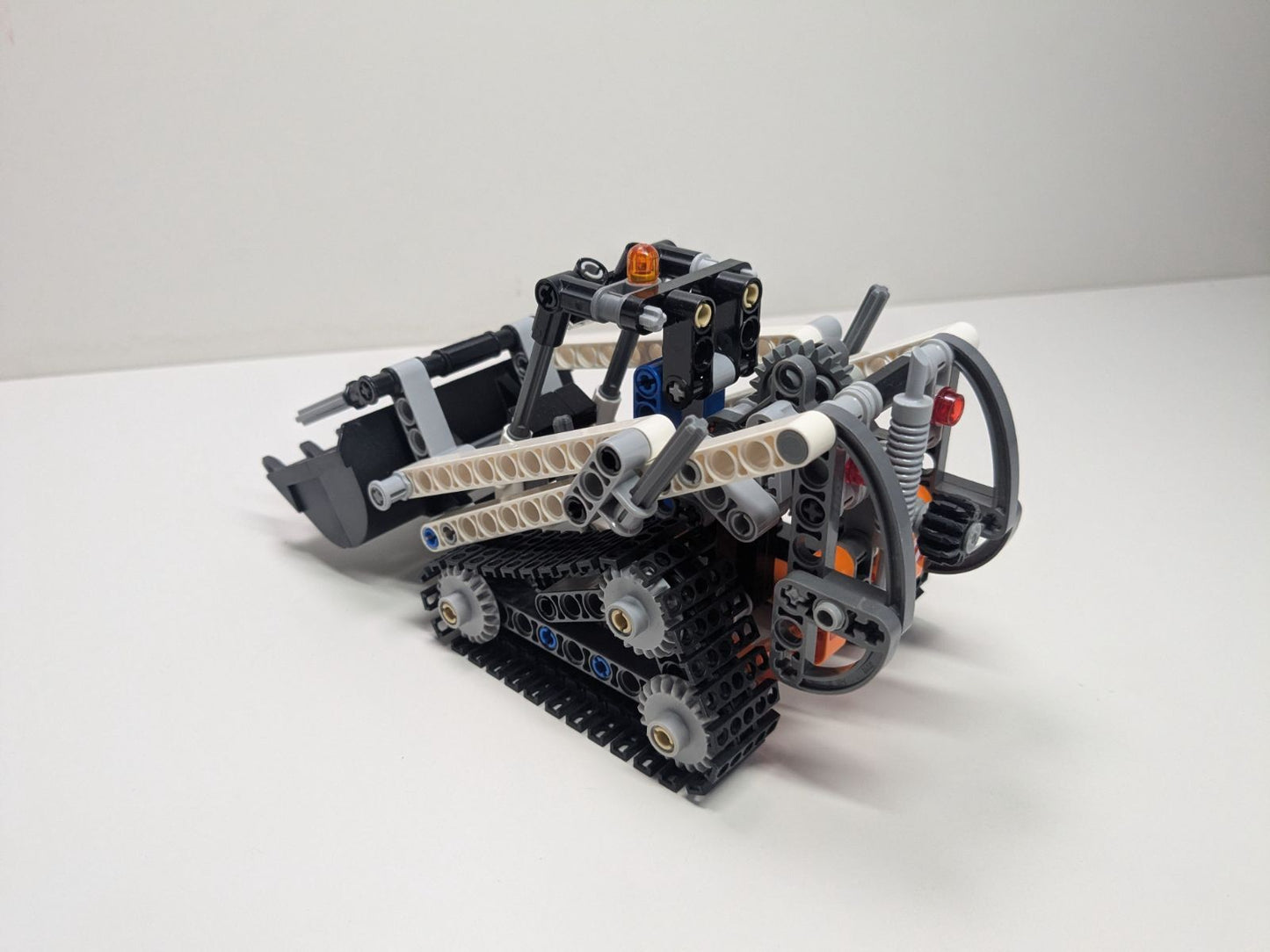 LEGO Technic: Compact Tracked Loader (42032) - Complete - rear view