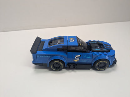 LEGO Speed Champions: Chevrolet Camaro ZL1 Race Car (75891) - Complete - close-up